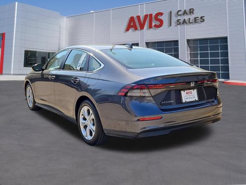 Used 2025 Honda Accord LX image 9