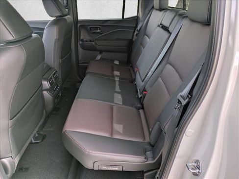 New 2026 Honda Ridgeline Black Edition image 16