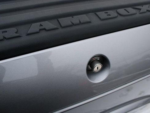 Used 2019 RAM 2500 Laramie image 31