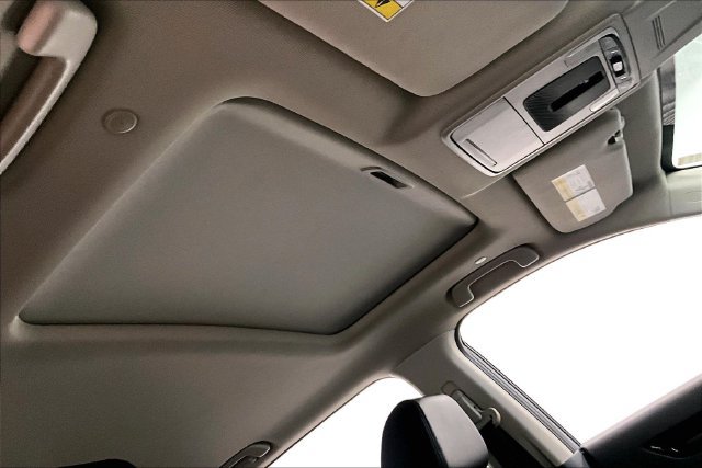 Used 2025 Honda CR-V EX-L image 20