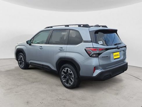Used 2026 Subaru Forester Premium AWD/4WD image 3