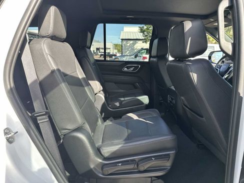 Used 2023 Chevrolet Tahoe LT w/ LT Signature Package RWD image 19