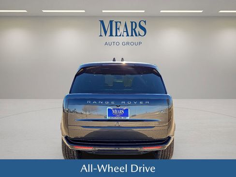 Used 2023 Land Rover Range Rover SE image 5