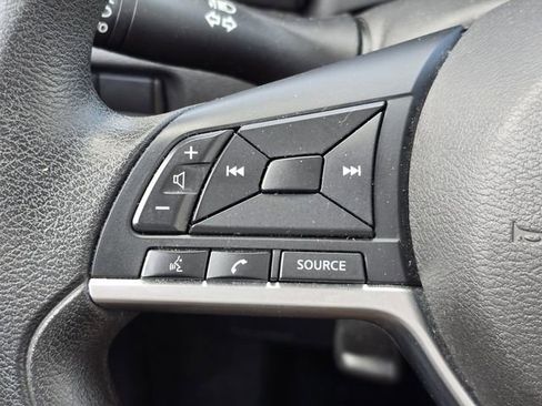 Used 2021 Nissan Versa S image 23