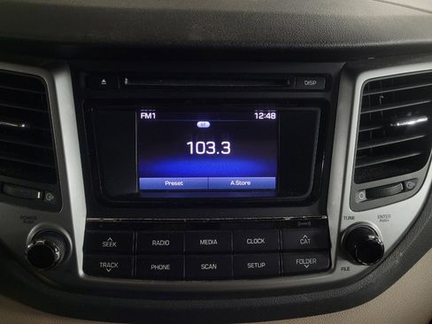 Used 2017 Hyundai Tucson SE image 25