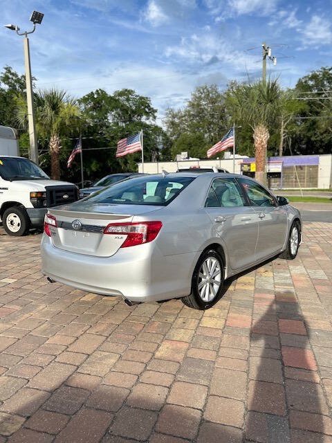 Used 2012 Toyota Camry XLE FWD image 6