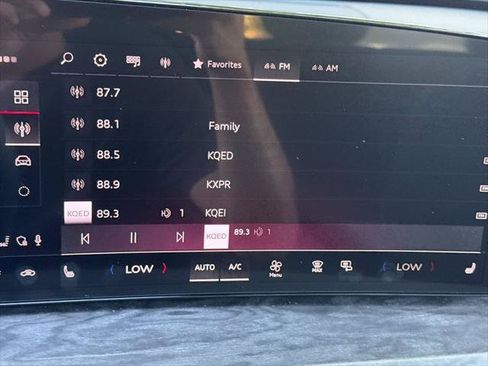 Certified 2025 Audi Q5 Premium Plus w/ Premium Plus AWD/4WD image 25
