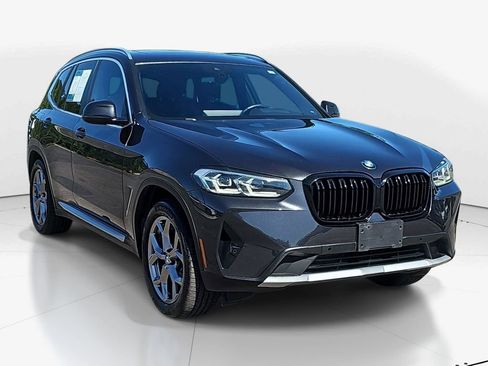 Used 2022 BMW X3 xDrive30i w/ Convenience Package AWD/4WD image 3