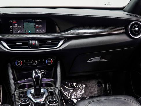 Used 2022 Alfa Romeo Stelvio Quadrifoglio w/ Active Assist Plus Package image 18