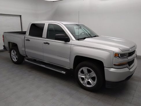 Used 2018 Chevrolet Silverado 1500 Custom w/ Trailering Package AWD/4WD image 11