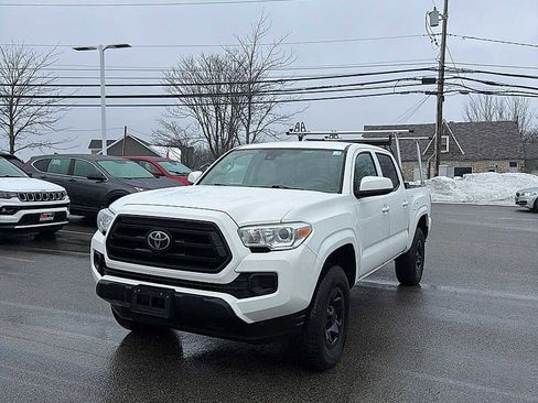 Used 2023 Toyota Tacoma SR image 1