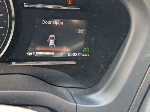 Used 2021 Honda HR-V EX image 10