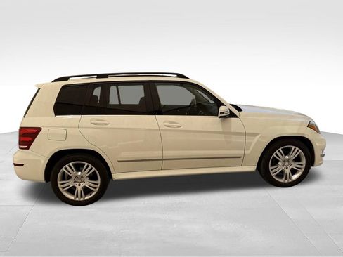 Used 2015 Mercedes-Benz GLK 350 2WD image 5