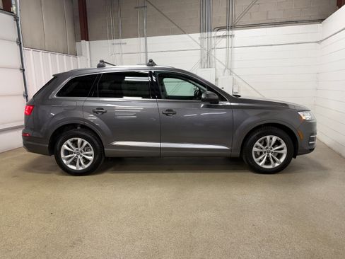 Used 2019 Audi Q7 3.0T Premium Plus w/ Premium Plus Package image 6