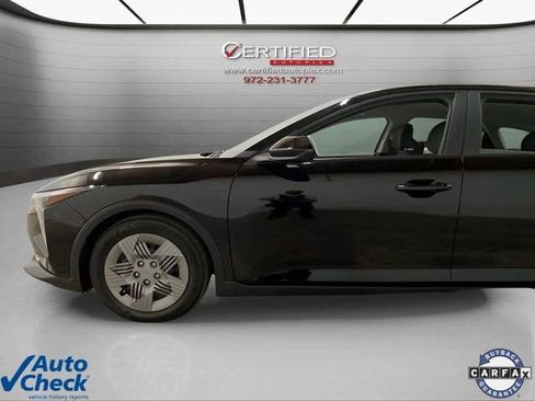 Used 2025 Kia K4 LX image 83