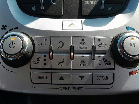 Used 2017 Chevrolet Equinox LT w/ Convenience Package FWD image 27