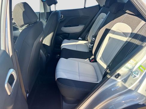 New 2025 Hyundai Venue SEL image 22