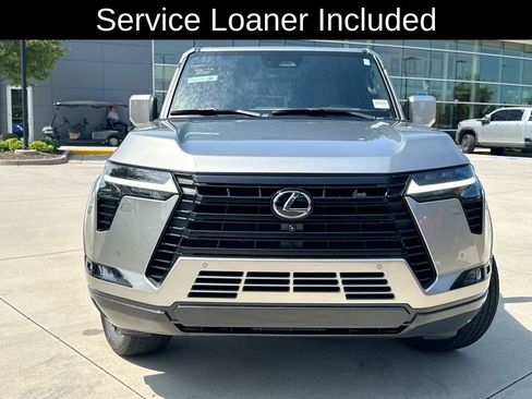Used 2024 Lexus GX 550 w/ Accessory Package (2T) AWD/4WD image 4
