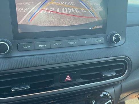 Used 2023 Hyundai Kona SE w/ Cargo Package image 15