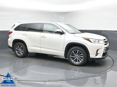 Used 2017 Toyota Highlander AWD V6