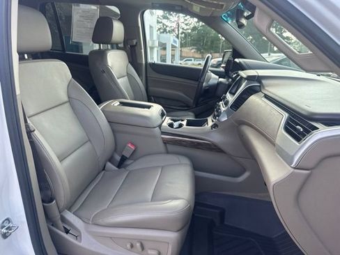 Used 2017 GMC Yukon SLT w/ Premium Edition RWD image 14