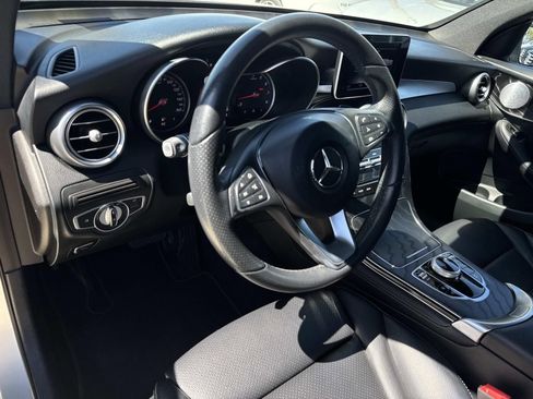 Used 2018 Mercedes-Benz GLC 300 image 18