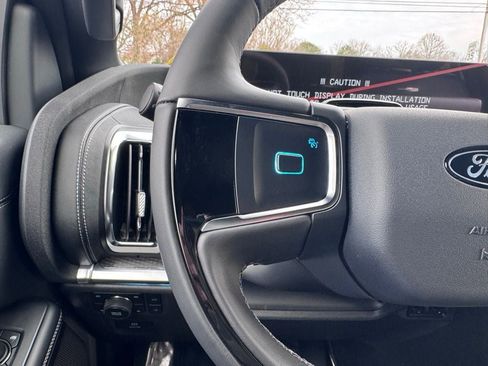 New 2025 Ford Expedition Platinum w/ Stealth Performance Package image 8