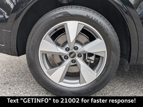 Certified 2023 Audi Q5 2.0T Premium w/ Convenience Package image 14