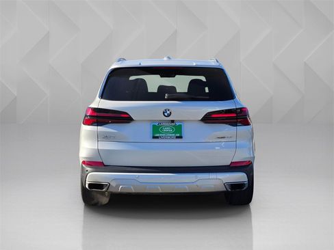 Used 2024 BMW X5 sDrive40i image 5