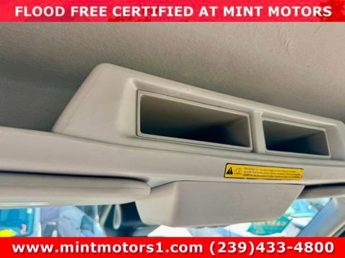 Used 2020 Ford Transit 250 Medium Roof w/ Load Area Protection Package image 29