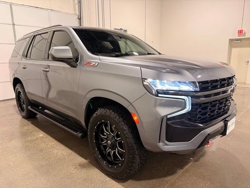 Used 2021 Chevrolet Tahoe Z71 w/ Max Trailering Package AWD/4WD image 3