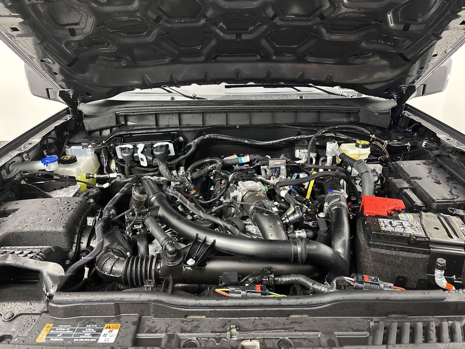 Used 2025 Ford Bronco Badlands AWD/4WD image 20