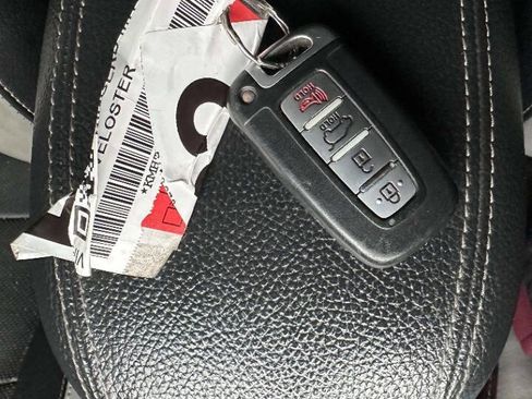 Used 2016 Hyundai Veloster Turbo w/ Option Group 04 image 35