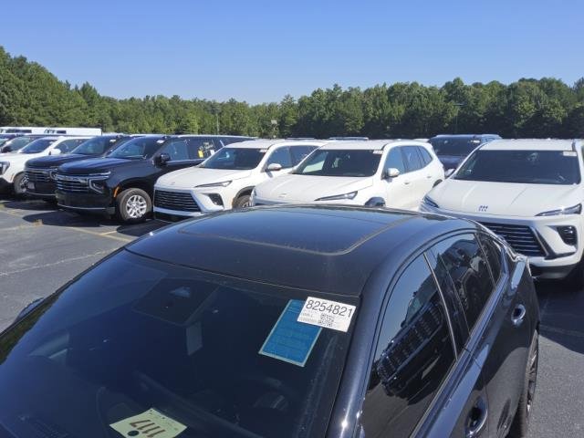 Used 2026 Cadillac CT5 V Blackwing w/ Super Cruise 1 Package RWD image 2