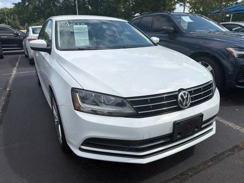Used 2018 Volkswagen Jetta S FWD image 2