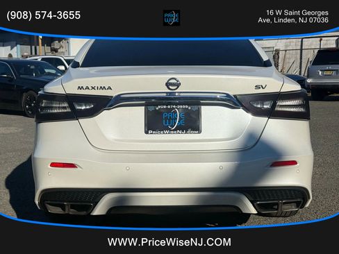 Used 2021 Nissan Maxima 3.5 SV w/ Floor Mat Group image 5