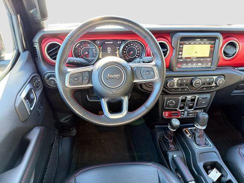 Used 2022 Jeep Wrangler Unlimited Rubicon w/ Steel Bumper Group AWD/4WD image 22