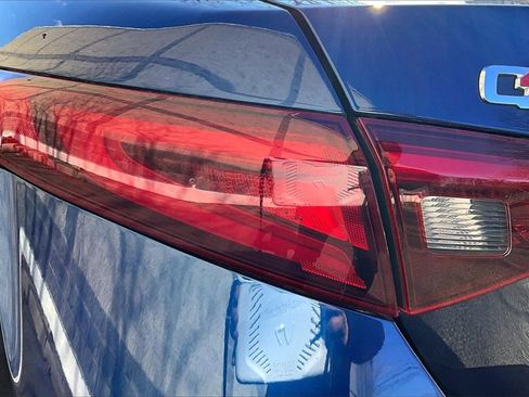 Used 2018 Alfa Romeo Giulia Ti image 23