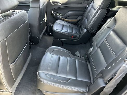 Used 2019 GMC Yukon Denali image 25