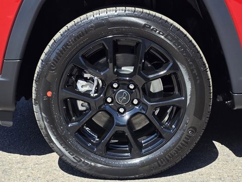New 2026 Jeep Compass Latitude AWD/4WD image 9