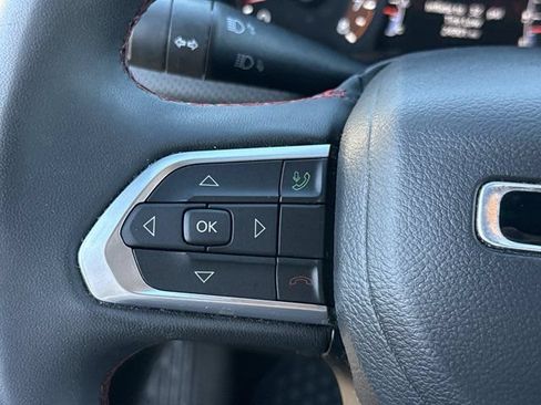 Used 2025 Jeep Compass Trailhawk AWD/4WD image 20