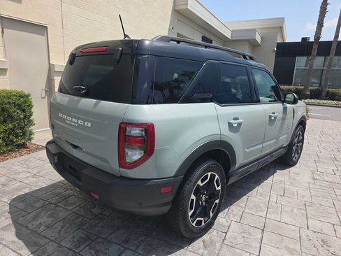 Used 2022 Ford Bronco Sport Outer Banks w/ Tech Package AWD/4WD image 3