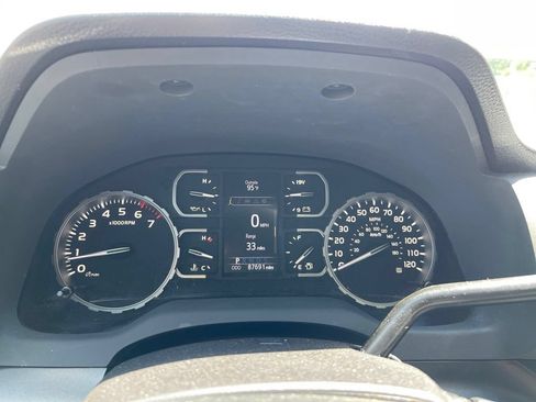 Used 2019 Toyota Tundra SR5 RWD image 16