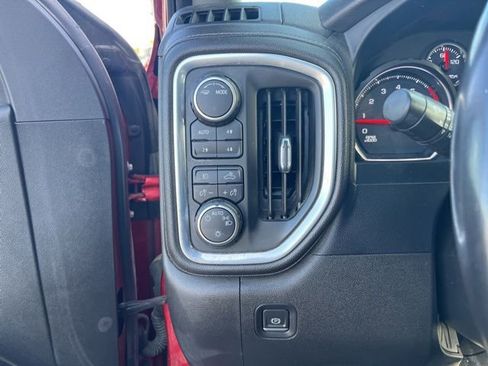 Used 2022 Chevrolet Silverado 1500 LT Trail Boss w/ Convenience Package II AWD/4WD image 31