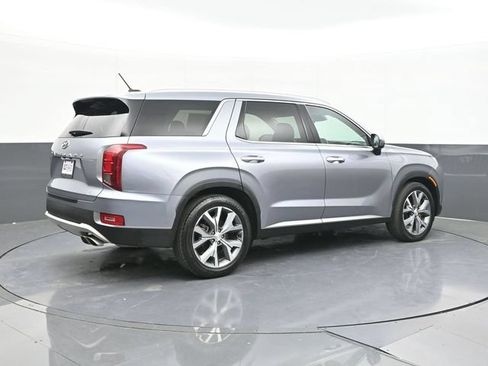 Used 2020 Hyundai Palisade SEL w/ Premium Package FWD image 16