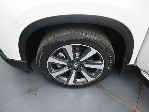 Certified 2025 Honda Pilot Elite image 38