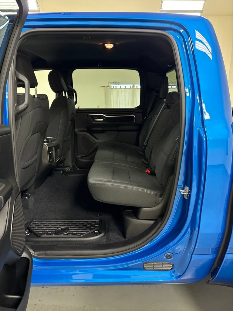 New 2026 RAM 1500 Big Horn w/ Night Edition AWD/4WD image 21