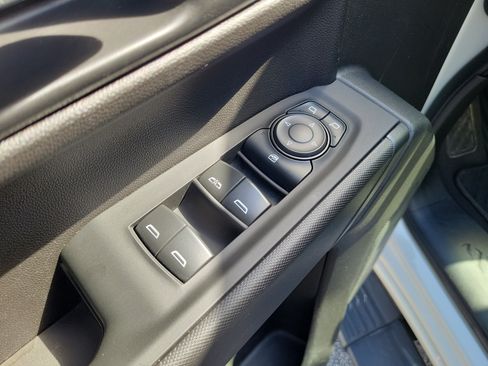 Used 2024 Chevrolet Silverado 1500 Custom AWD/4WD image 19