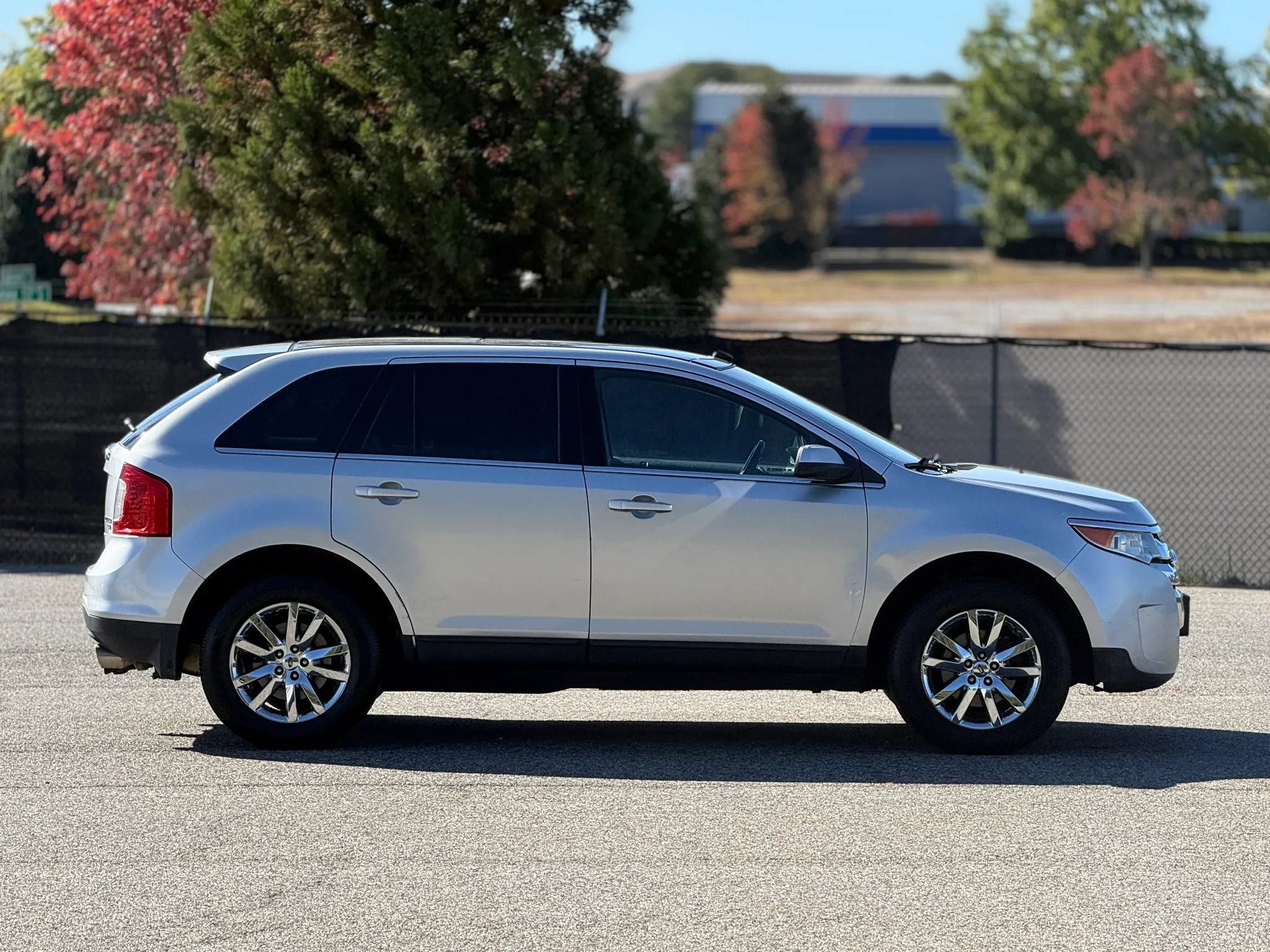 Used 2013 Ford Edge Limited AWD/4WD image 7