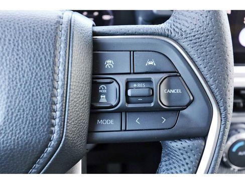 Used 2026 Toyota Tacoma TRD Off-Road AWD/4WD image 16